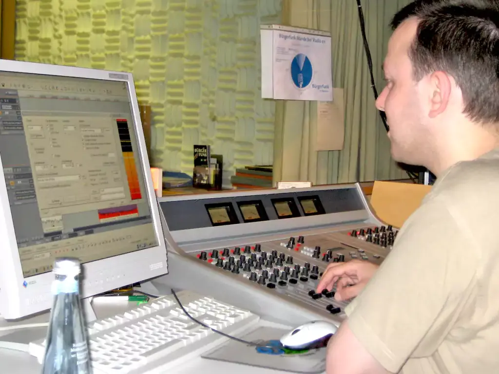 Postproduktion am Computer im RuhrStadtStudio Witten.